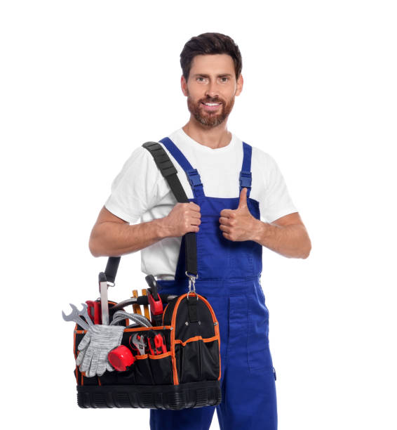 Best Clogged Drain Plumber  in Newport East, RI